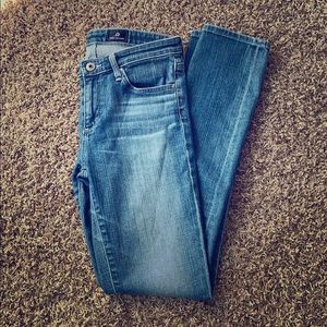 AG The Prima Mid-rise Cigarette Jeans Size 26R